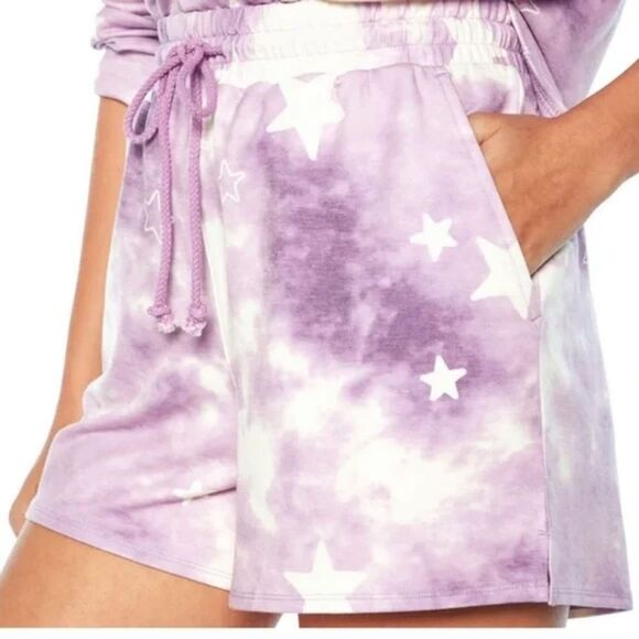 Wildfox Women's Sweatshirt & Short Lounge Set - XL (18-20) - Picture 3 of 4